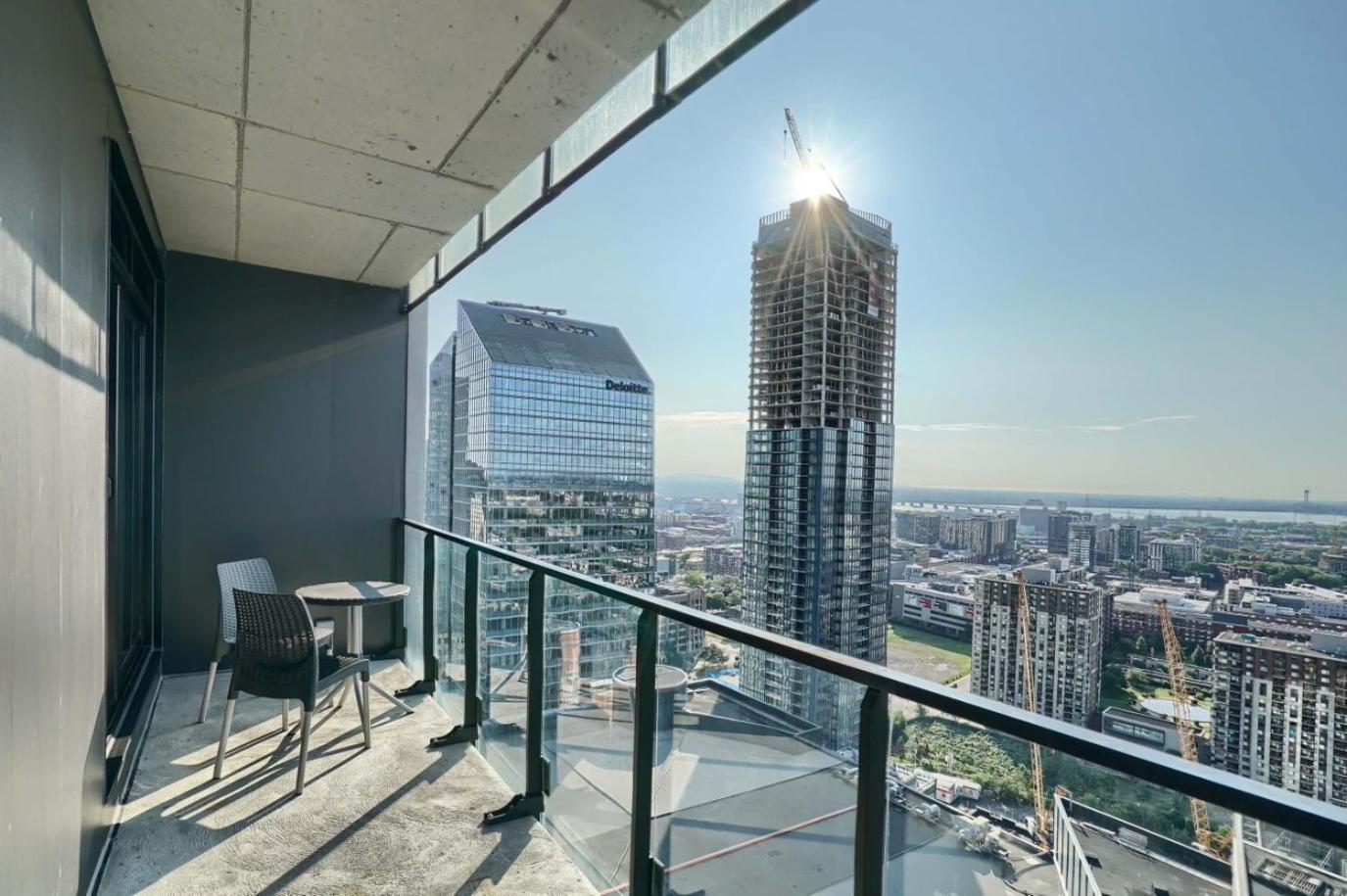 Spectacular Skyline Views - Downtown Montreal - Luxury Condo & Penthouse Εξωτερικό φωτογραφία