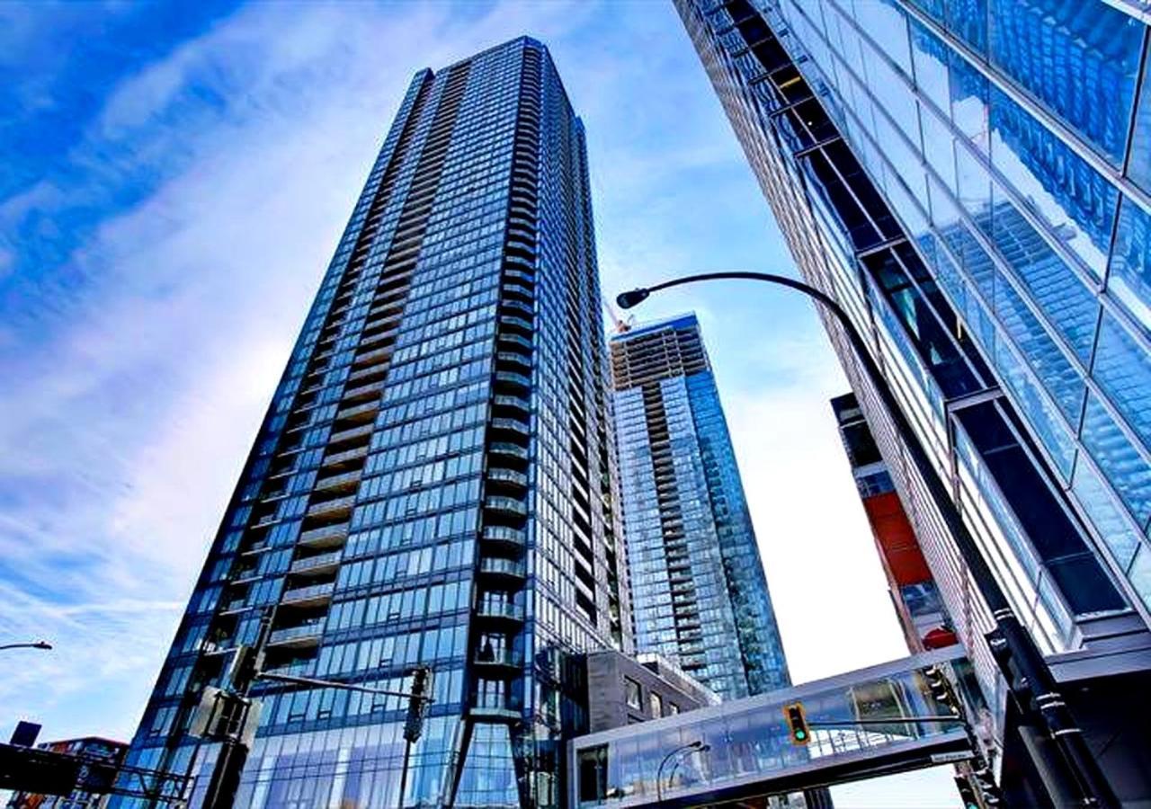 Spectacular Skyline Views - Downtown Montreal - Luxury Condo & Penthouse Εξωτερικό φωτογραφία