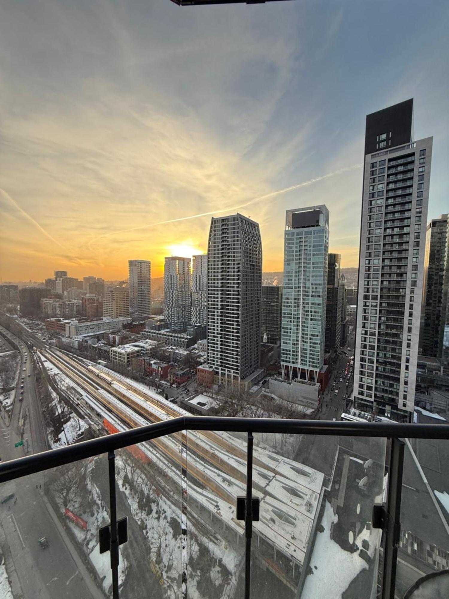 Spectacular Skyline Views - Downtown Montreal - Luxury Condo & Penthouse Δωμάτιο φωτογραφία